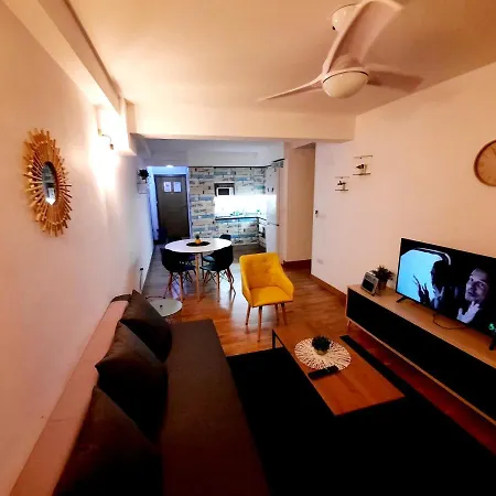 Apartamentos Parke24 San Sebastian By Ruva Renteria Exterior photo